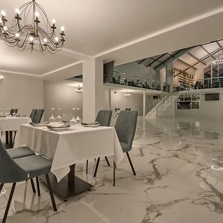 у борисовича & 4* Palyanytsya