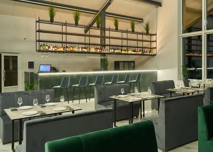 у борисовича & Otel