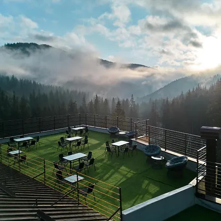 Hotel у борисовича & Palyanytsya